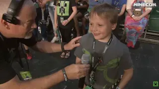 DanTDM Minecon 2015 at 01:01 — Come To My House Kid