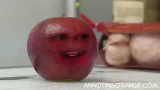 Annoying Orange at 00:11 — Apple