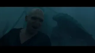 Harry Potter 4 - Harry vs Voldemort Pt. 1 at 02:04 — Voldemort