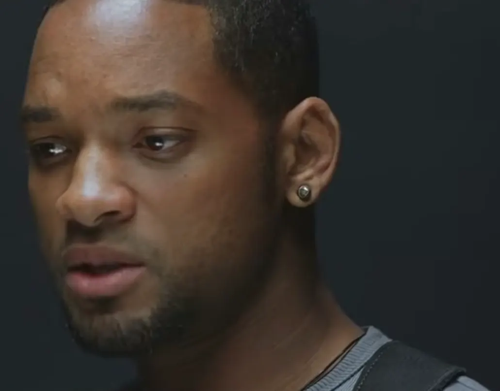 I, Robot - Can You at 00:04 — Will Smith