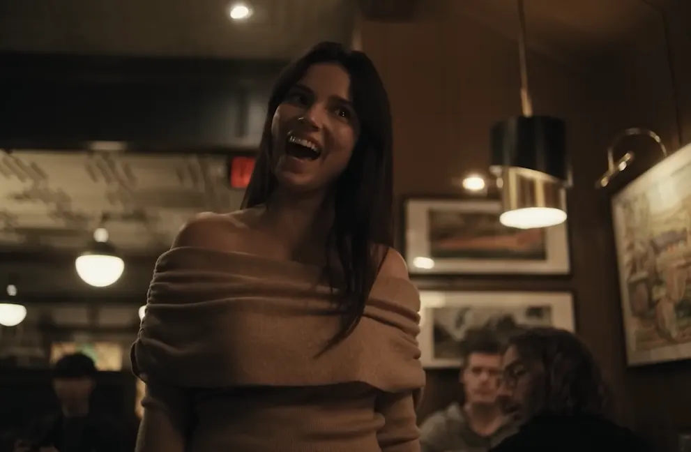 Obsession - Diner Scene at 00:55 — Nikki