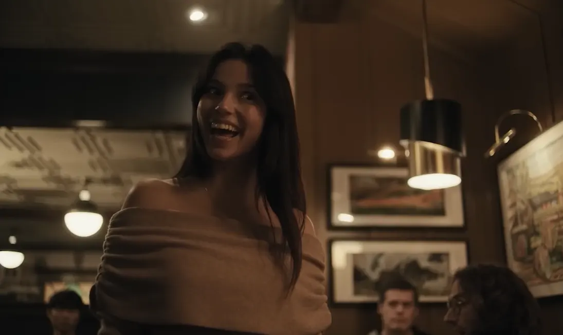 Obsession - Diner Scene at 00:59 — Nikki