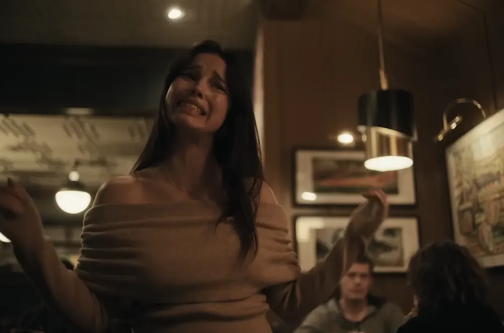 Obsession - Diner Scene at 01:02 — Nikki