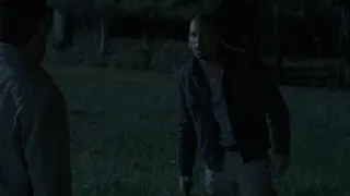 TWD - Shane & Rick Standoff at 00:43 — Shane