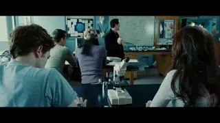 Сумерки — Белла и Эдвард, первая встреча at 00:26 — Students
